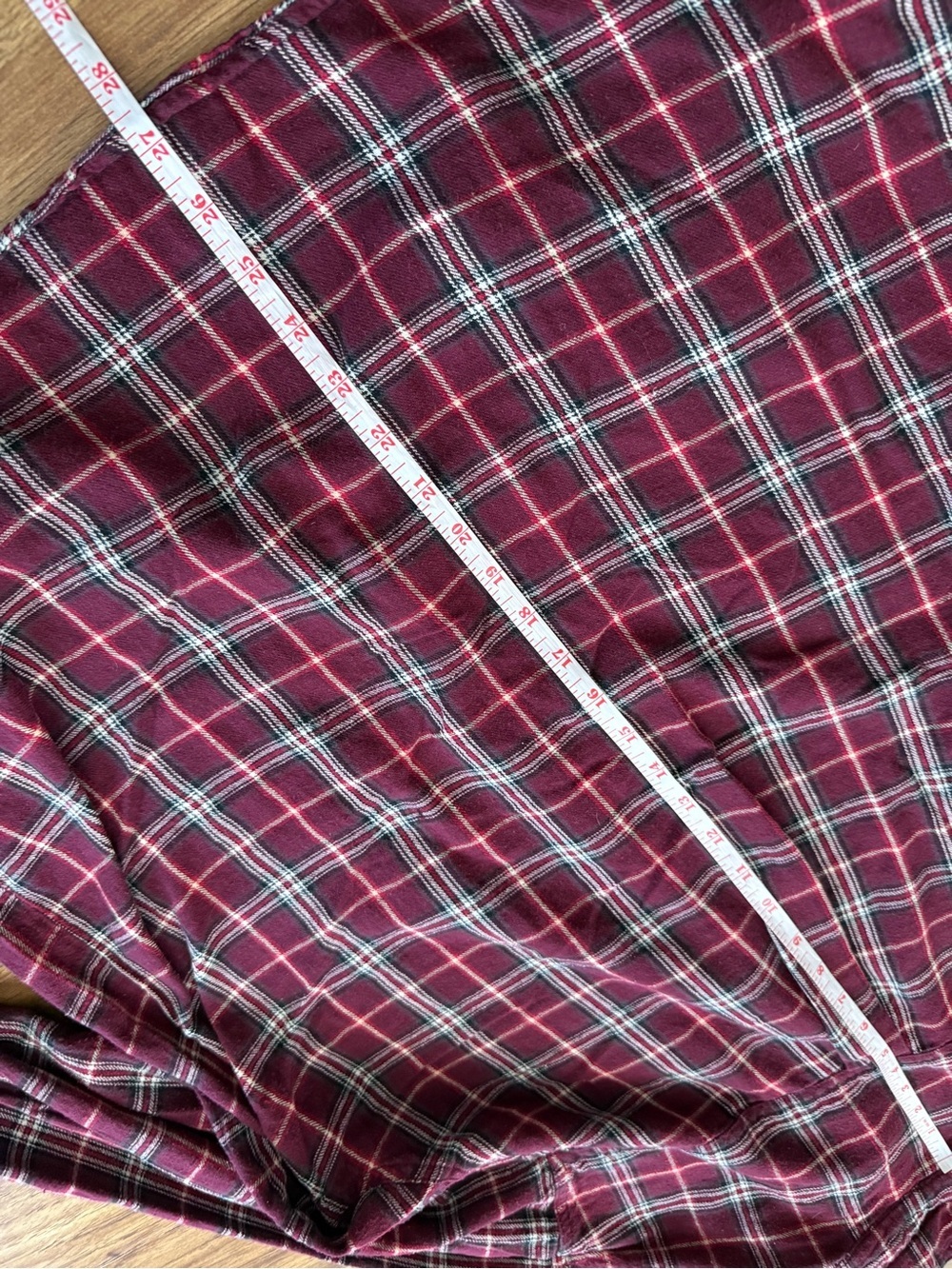Wrangler Men's Red Plaid Long-Sleeve Button-Down Shirt - Picture 10 of 13